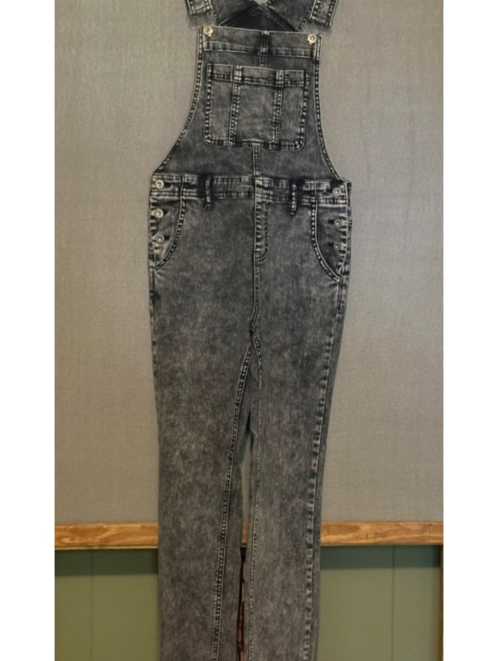 Bullhead Women's Medium Black Acid Wash Denim Overalls